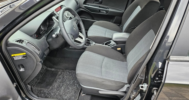 Kia Ceed cena 21900 przebieg: 113000, rok produkcji 2011 z Nowogród małe 277